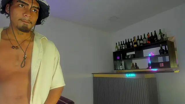 Snapshot of Rpoolrboy chatting on 02.10.26 Rpoolrboy online show from 02.10.26