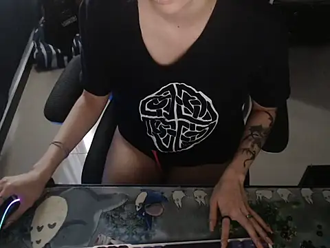 Snapshot of Nian2024 chatting on 02.02.26 Nian2024 online show from 02.02.26