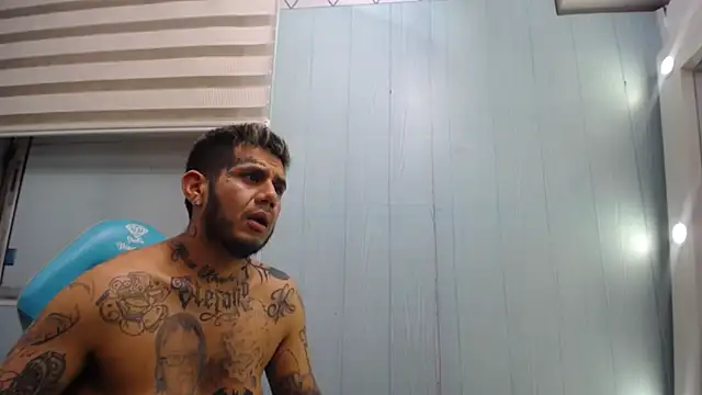 allison max tattoo online show from 03.02.26