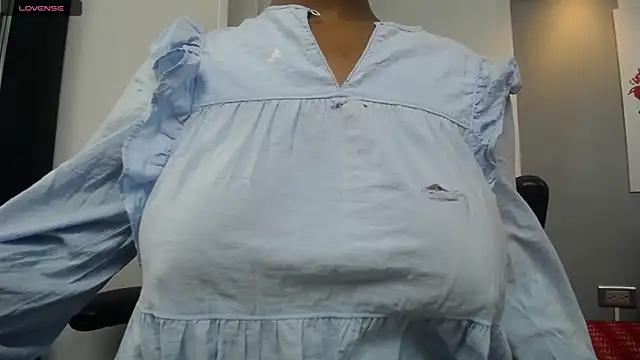 kavya suri  online show from 03.20.26