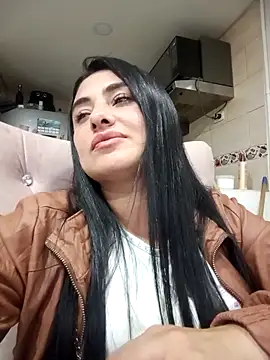 Snapshot of Andreacama chatting on 02.02.26 Andreacama online show from 02.02.26