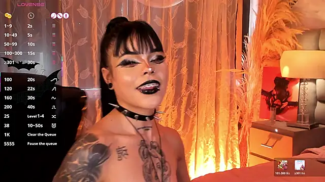 SweetDevil 7 online show from 06.15.26