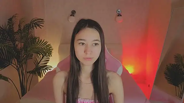 Nicole Brownie online show from 06.04.26