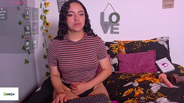 emiily curly online show from 06.19.26