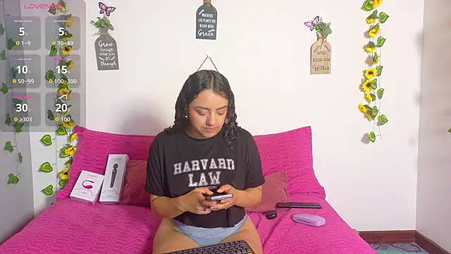 emiily curly online show from 07.29.26