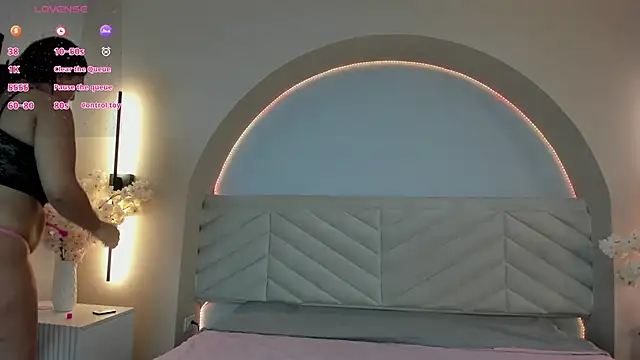 harper Brown  online show from 02.03.26