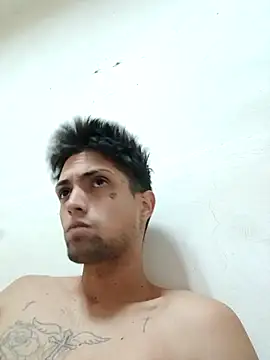 Snapshot of DanyxxxCuba chatting on 02.02.26 DanyxxxCuba online show from 02.02.26