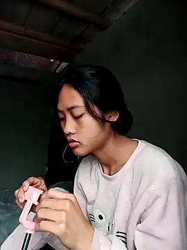 Hoa-tuylip online show from 03.19.26