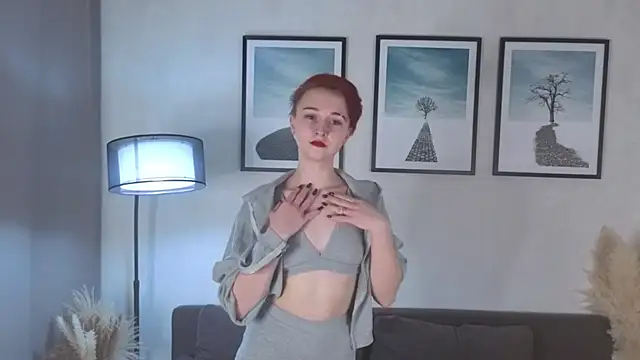 BobbyStreller online show from 02.02.26