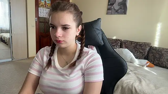 SoftIris  online show from 02.03.26