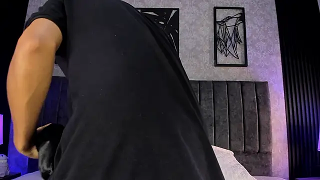 bliinkii and luka  online show from 02.02.26