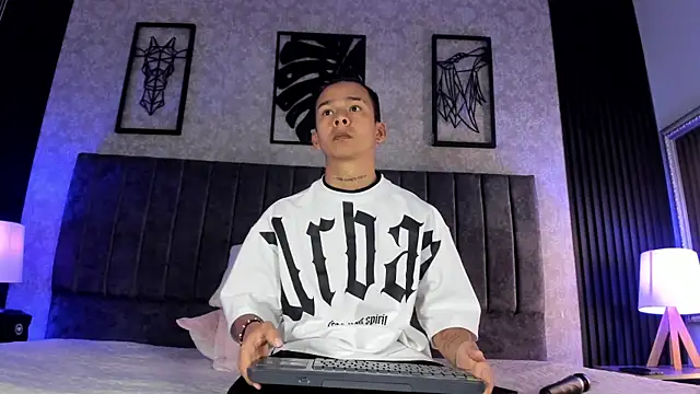 bliinkii and luka  online show from 02.05.26