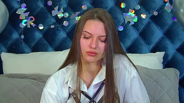 AliceVersal online show from 03.17.26