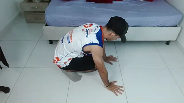 Caius fox online show from 02.24.26