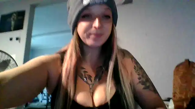 Gypsymomma17 online show from 06.10.26