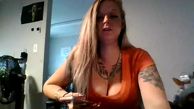 Gypsymomma17 online show from 06.11.26