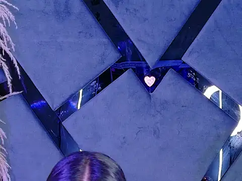 KylieWhitee online show from 02.27.26