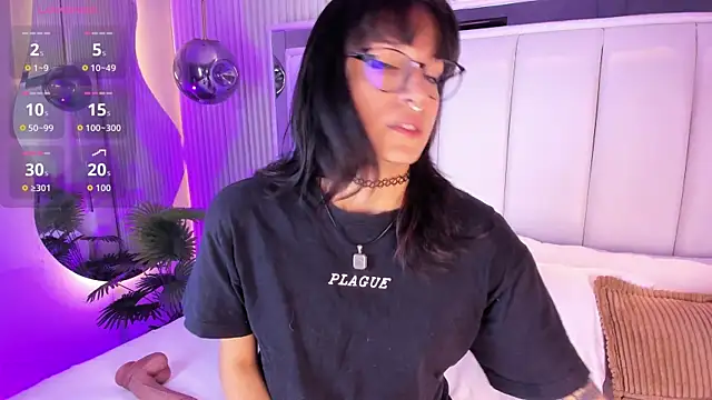 ViolettaColinss online show from 04.28.26