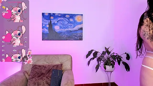 Snapshot of n_tiana chatting on 03.13.26 n tiana online show from 03.13.26