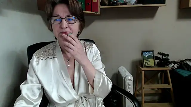 katemodel online show from 02.27.26