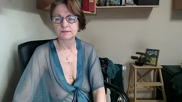 katemodel online show from 05.30.26