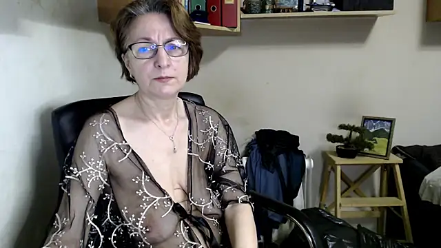 katemodel online show from 06.14.26