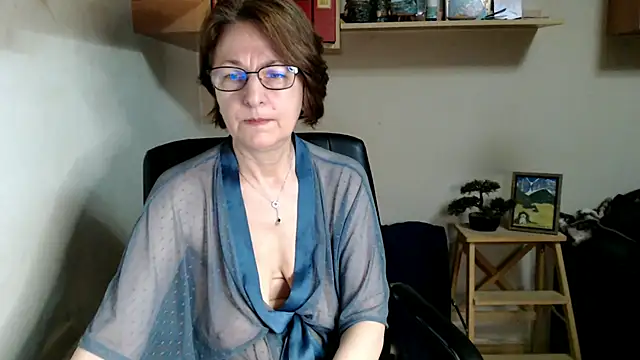 Snapshot of katemodel chatting on 07.08.26 katemodel online show from 07.08.26