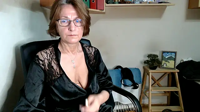 Snapshot of katemodel chatting on 08.01.26 katemodel online show from 08.01.26