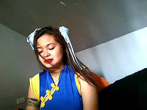 Chillntalkmami online show from 05.12.26