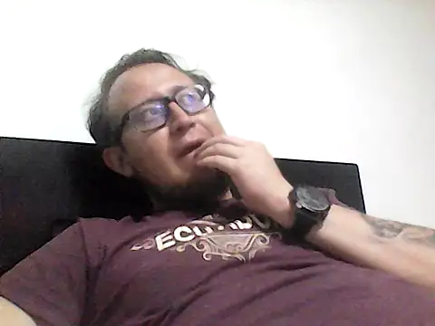 Ecuhot8976 online show from 02.12.26