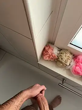 Snapshot of BIGDICK111000 chatting on 02.25.26 BIGDICK111000 online show from 02.25.26