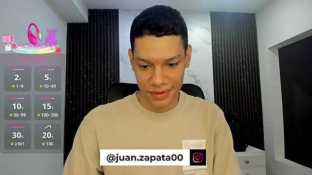 Snapshot of milo_cruz_ chatting on 06.27.26 milo cruz online show from 06.27.26