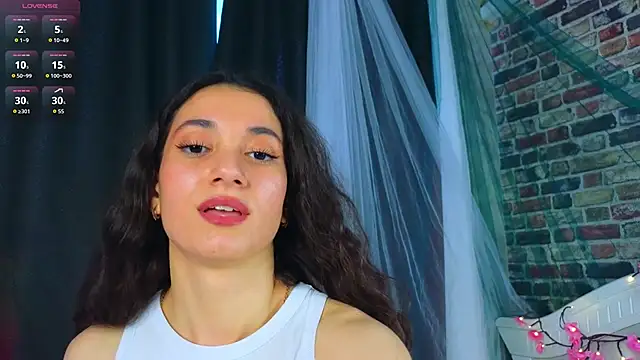 Snapshot of PrimroseMarjorie chatting on 06.23.26 PrimroseMarjorie online show from 06.23.26