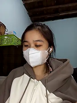 Daisy-lusia2026 online show from 05.04.26