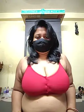 Curvy Trisha online show from 06.19.26
