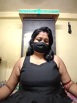 Curvy Trisha online show from 06.23.26