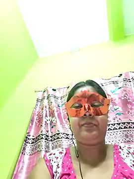 Snapshot of mahi893 chatting on 04.02.26 mahi893 online show from 04.02.26