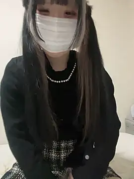 Snapshot of uni_nvqnl2 chatting on 02.25.26 uni nvqnl2 online show from 02.25.26