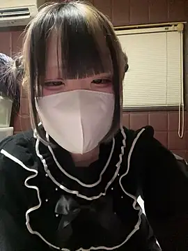 Snapshot of uni_nvqnl2 chatting on 03.18.26 uni nvqnl2 online show from 03.18.26