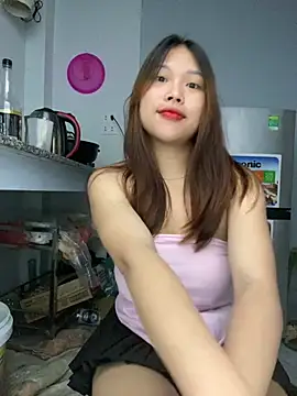 Snapshot of Emxinhka1 chatting on 07.15.26 Emxinhka1 online show from 07.15.26