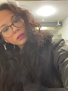 LunaMeei online show from 02.03.26