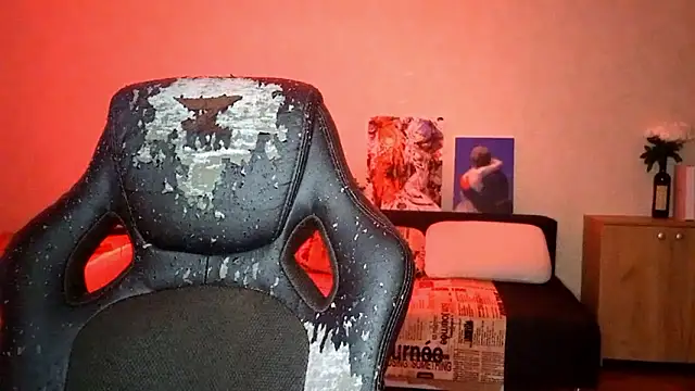 Kira Chain online show from 02.04.26