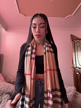 Bonny Eva online show from 04.24.26