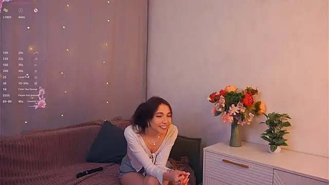 CarlaSpiva online show from 02.15.26