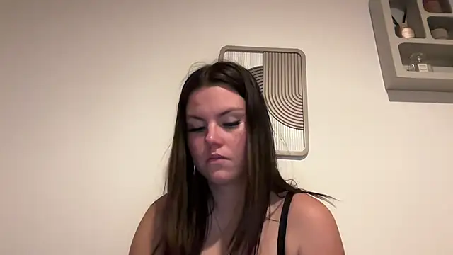 kiaraaaa75 online show from 02.02.26