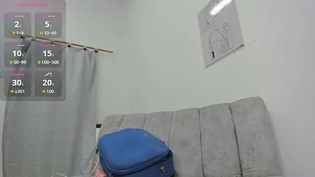 velvetluna  online show from 04.27.26