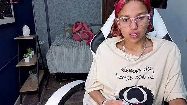 saphire  online show from 06.18.26