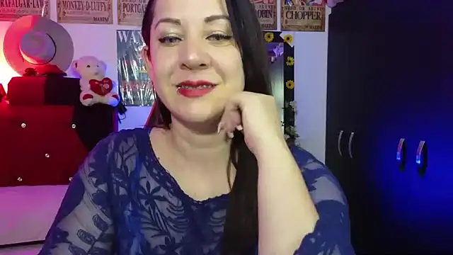 Snapshot of sara-smi chatting on 02.04.26 sara-smi online show from 02.04.26