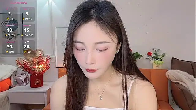 Lisa-295188 online show from 02.20.26