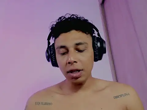 nilo2021 online show from 05.09.26